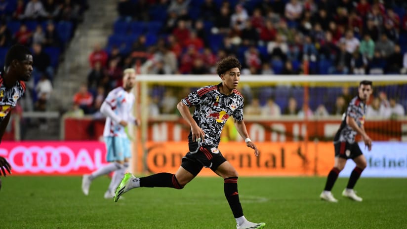 Julian Zakrzewski Hall Makes MLS Debut as Second-Youngest Player in League History