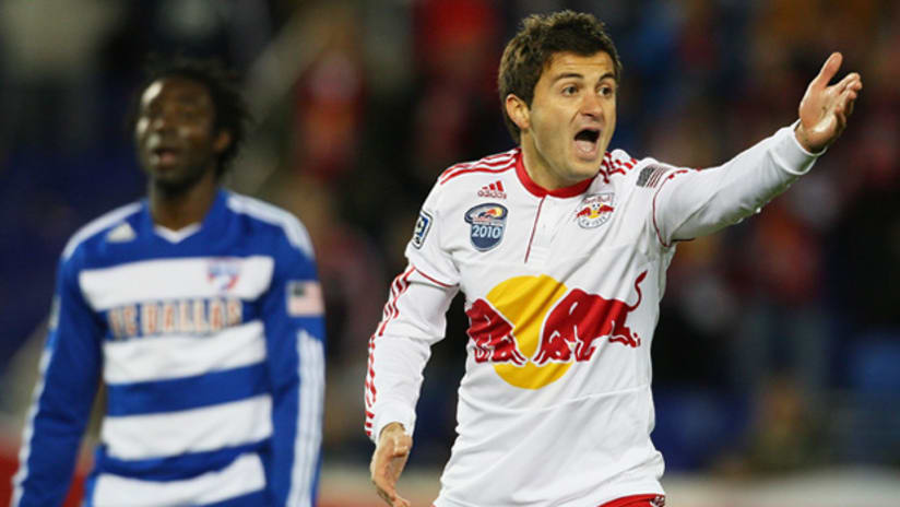 New York's Sinisa Ubiparipovic lobbies for a call in the Red Bulls' 2-1 win over FC Dallas on Saturday night.