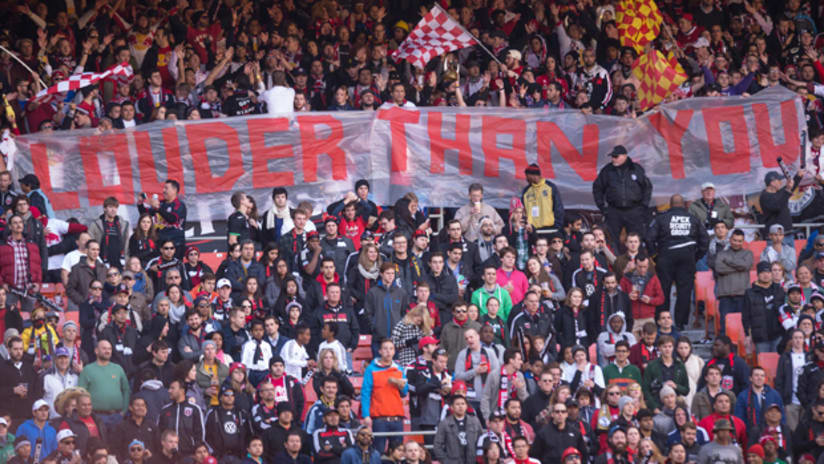Red_Bulls_Supporters_11_10