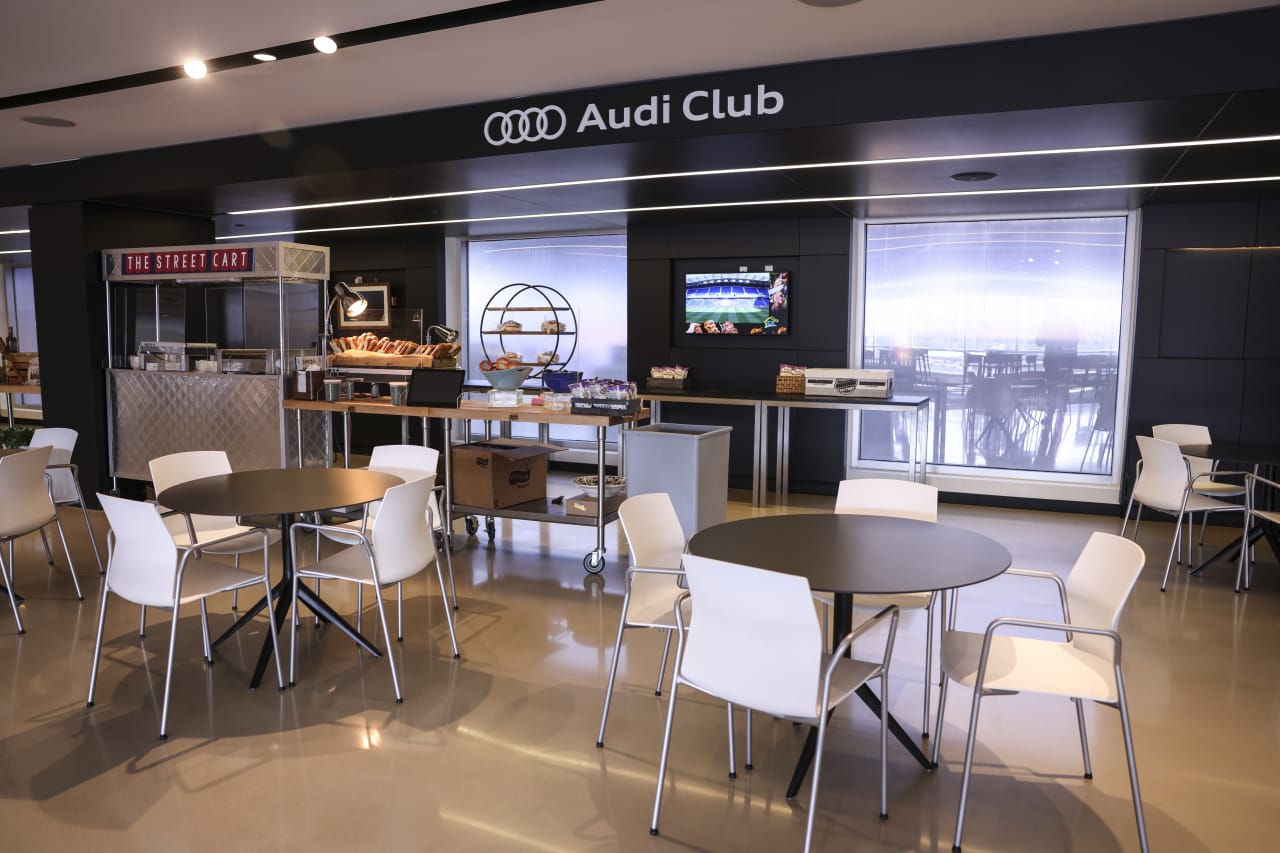 Audi Club Lounge